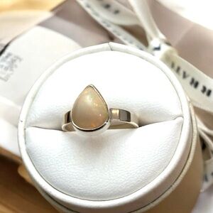 NWOT .925 Sterling Silver Natural Ethiopian Opal Ring